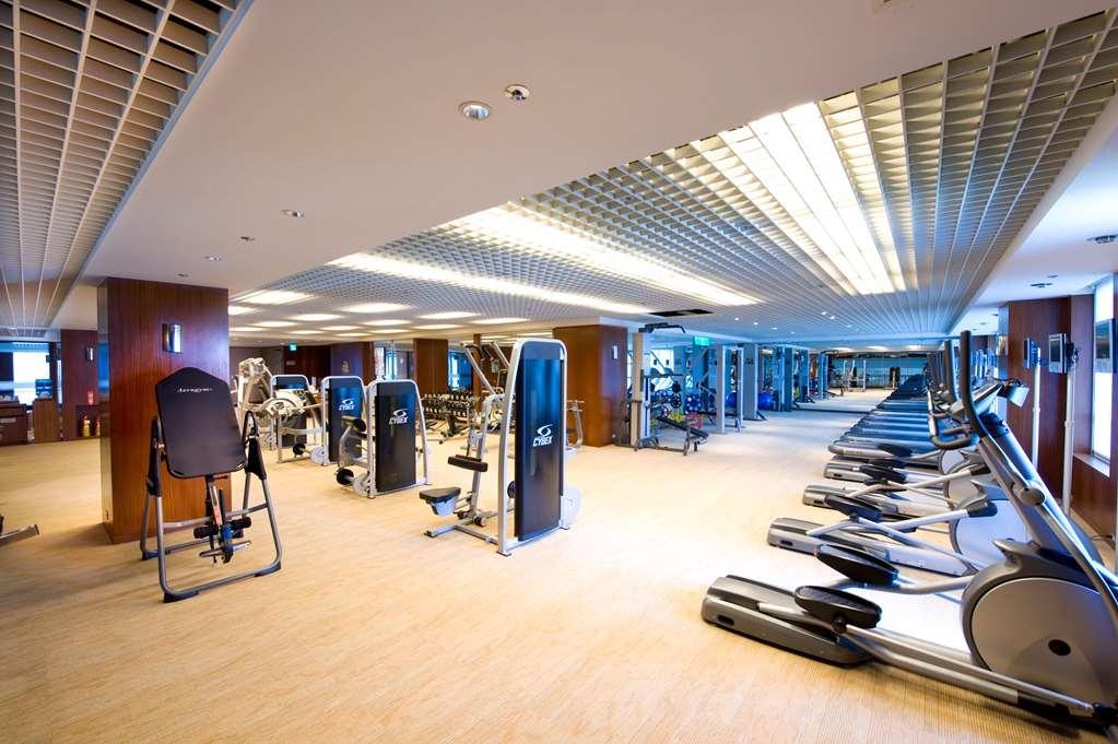 Windsor Hotel Taichung Bekvämligheter bild The gym at the hotel