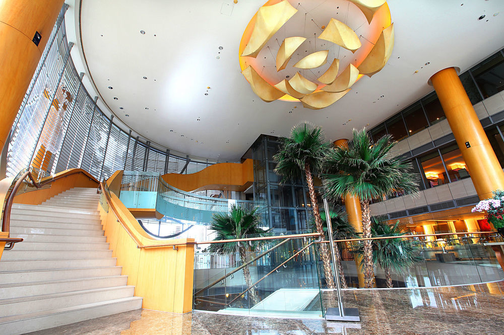 Windsor Hotel Taichung Exteriör bild The lobby of the hotel