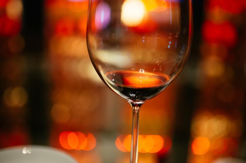 Windsor Hotel Taichung Exteriör bild A wine glass